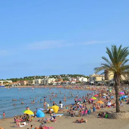 In Lescala With Swimming Pool Apartment L'Escala